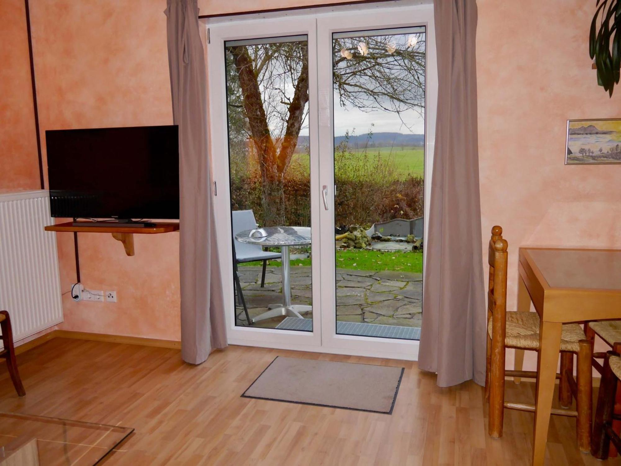 Ruhe Auf Dem Land 2 - Anni Apartment Aulendorf Exterior photo